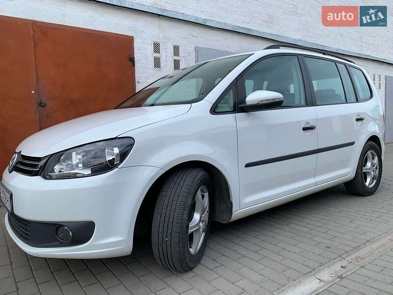 Volkswagen Touran 2014