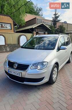 Минивэн Volkswagen Touran 2008 в Виннице