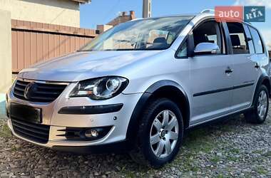 Минивэн Volkswagen Touran 2008 в Виноградове