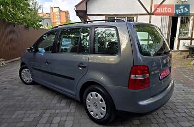 Мінівен Volkswagen Touran 2004 в 