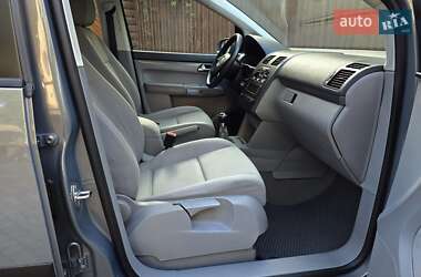 Мінівен Volkswagen Touran 2004 в 