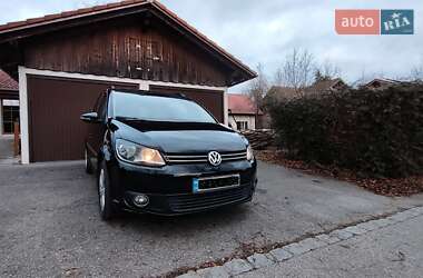 Минивэн Volkswagen Touran 2012 в Киеве