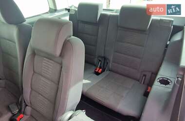 Минивэн Volkswagen Touran 2007 в 