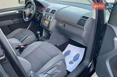 Минивэн Volkswagen Touran 2007 в 