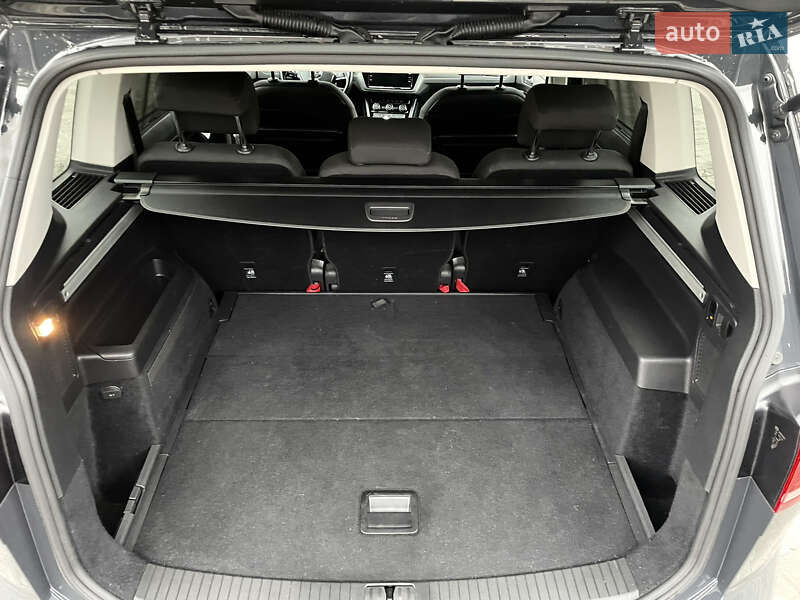 Мікровен Volkswagen Touran 2018 в Кропивницькому