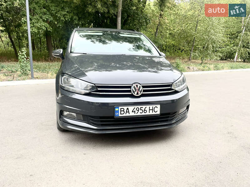 Мікровен Volkswagen Touran 2018 в Кропивницькому
