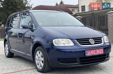 Минивэн Volkswagen Touran 2006 в Староконстантинове