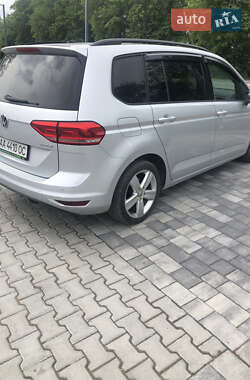 Минивэн Volkswagen Touran 2015 в 