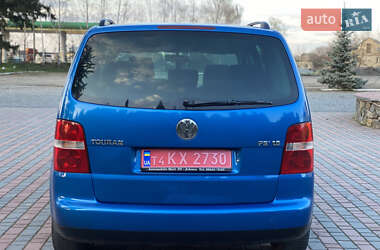 Мінівен Volkswagen Touran 2004 в 