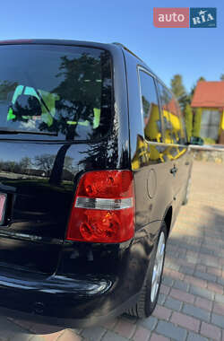 Минивэн Volkswagen Touran 2006 в 