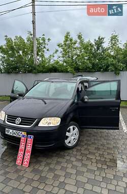 Мінівен Volkswagen Touran 2005 в Івано-Франківську