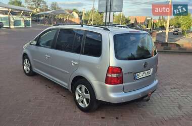 Минивэн Volkswagen Touran 2005 в 
