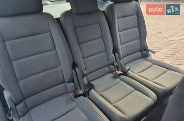 Минивэн Volkswagen Touran 2005 в 