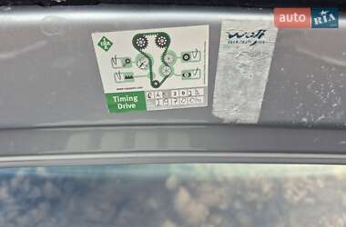 Минивэн Volkswagen Touran 2005 в 
