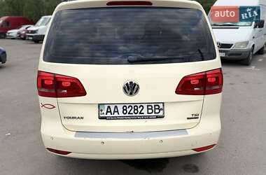 Минивэн Volkswagen Touran 2014 в 