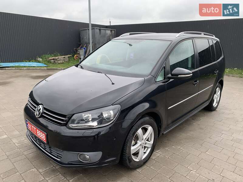 Мінівен Volkswagen Touran 2010 в Заліщиках