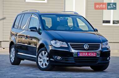 Мінівен Volkswagen Touran 2008 в 