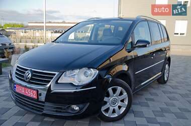Мінівен Volkswagen Touran 2008 в 