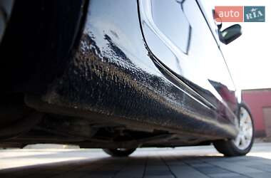 Мінівен Volkswagen Touran 2008 в 