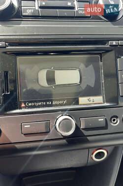 Минивэн Volkswagen Touran 2012 в 
