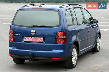 Мінівен Volkswagen Touran 2008 в 