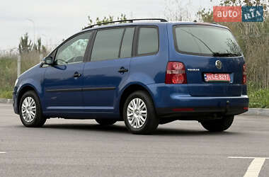 Мінівен Volkswagen Touran 2008 в 