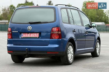 Мінівен Volkswagen Touran 2008 в 