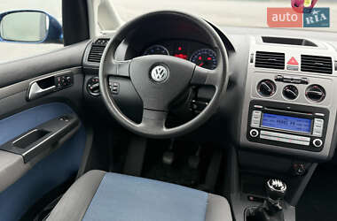 Мінівен Volkswagen Touran 2008 в 