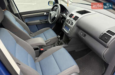 Мінівен Volkswagen Touran 2008 в 