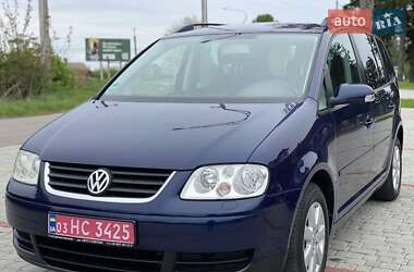 Минивэн Volkswagen Touran 2006 в Вознесенске