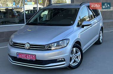 Микровэн Volkswagen Touran 2020 в 