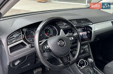Микровэн Volkswagen Touran 2020 в 