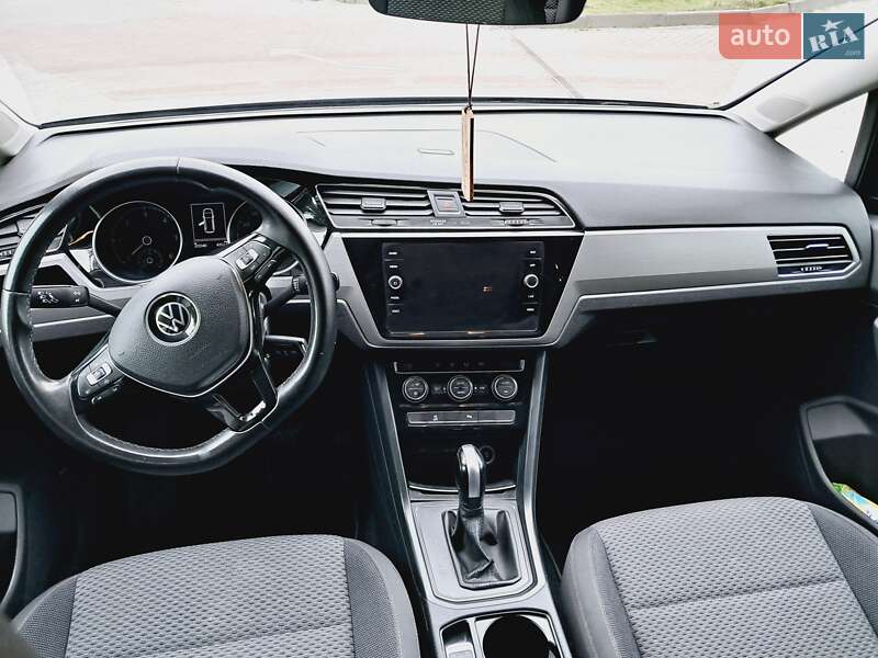 Мікровен Volkswagen Touran 2020 в Львові