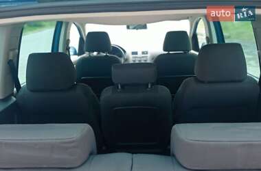 Мінівен Volkswagen Touran 2007 в 