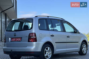Мінівен Volkswagen Touran 2008 в 