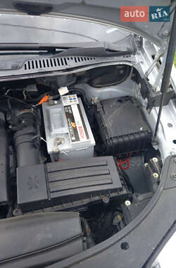 Мінівен Volkswagen Touran 2009 в 
