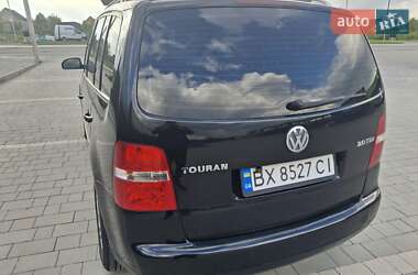 Мінівен Volkswagen Touran 2004 в 