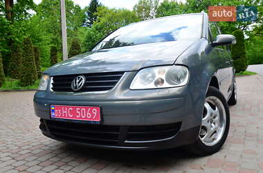 Мінівен Volkswagen Touran 2007 в 
