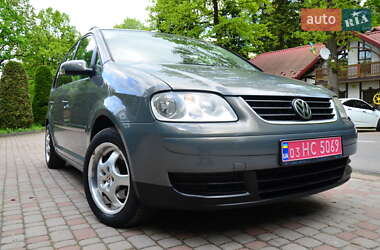 Мінівен Volkswagen Touran 2007 в 