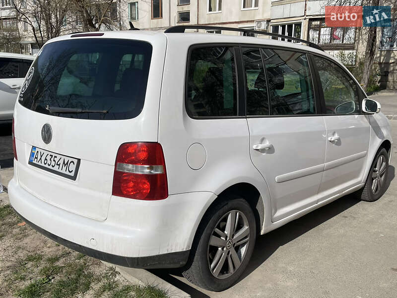 Минивэн Volkswagen Touran 2006 в Харькове фото 3 Минивэн Volkswagen Touran 2006 в Харькове