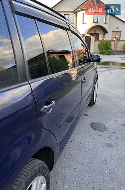 Мінівен Volkswagen Touran 2003 в 