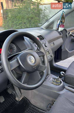 Мінівен Volkswagen Touran 2003 в 