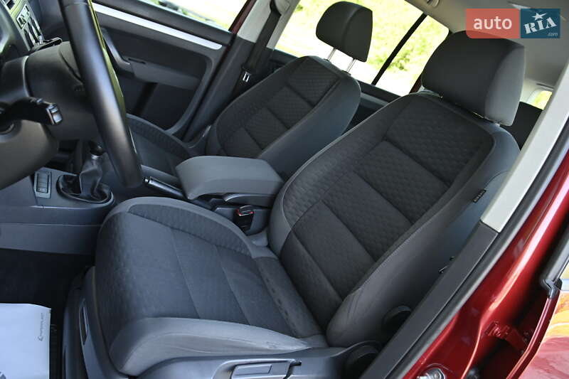 Мінівен Volkswagen Touran 2007 в Бердичеві