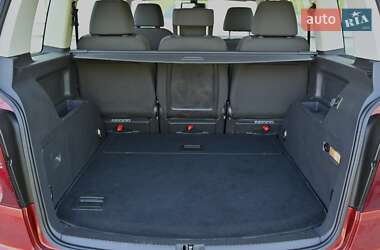 Минивэн Volkswagen Touran 2007 в 