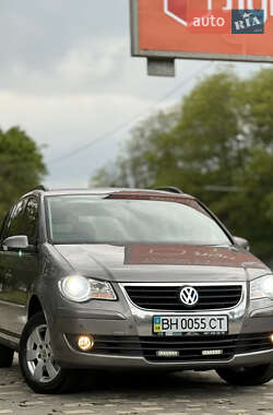 Мінівен Volkswagen Touran 2008 в 