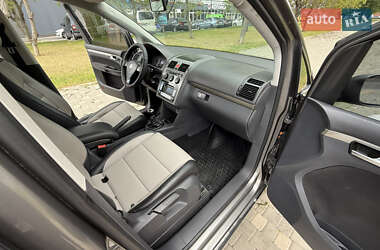 Мінівен Volkswagen Touran 2008 в 
