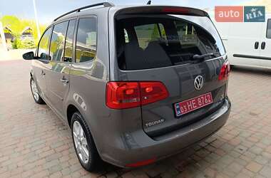 Мінівен Volkswagen Touran 2011 в 