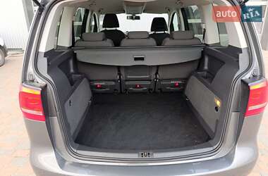 Мінівен Volkswagen Touran 2011 в 