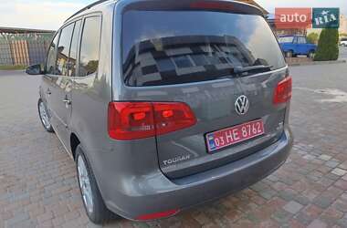 Мінівен Volkswagen Touran 2011 в 