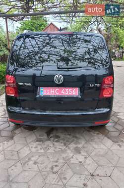 Мінівен Volkswagen Touran 2010 в 
